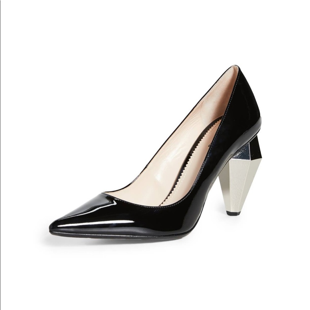 Marc Jacobs Patent Leather Pump NEW IN BOX